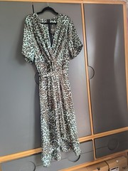 Quiz Green Satin Leopard Print Long Dress UK Size 24 New with Tags