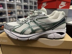 Size 11 – Asics GT 2160 Shamrock Green