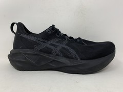 Men’s Asics Novablast 5, Black/Carrier Grey, 10.5 D Medium US