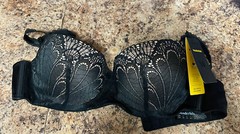 Wonderbra Womens Refined Glamour Balconette Bra Size 34B