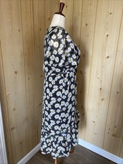 NWT. Rewind Daisies Faux Wrap Ruffled Hem Dress. Summer. Ladies XL