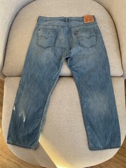 569 Levi’s Men’s 36×30 Light Wash Denim Blue Jeans Straight Fit