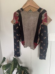 Carole Little Women’s L Black Red Beige Floral Wrap V-Neck Long Sleeve Blouse