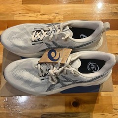 ASICS Running Shoes NOVABLAST 5 1011B974.250 Oatmeal/Black size 30cm sports