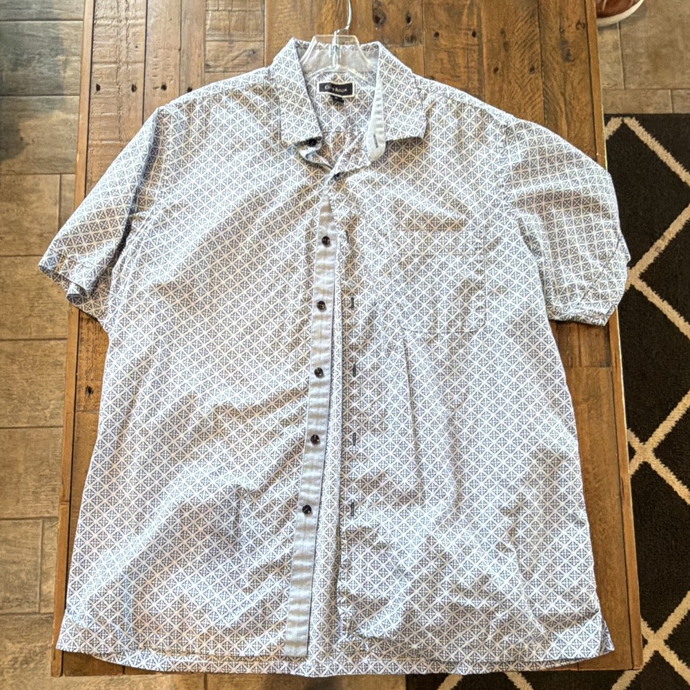 Club Room Men’s Blue/White Geometric Woven SS Button-Up Point Collar XL