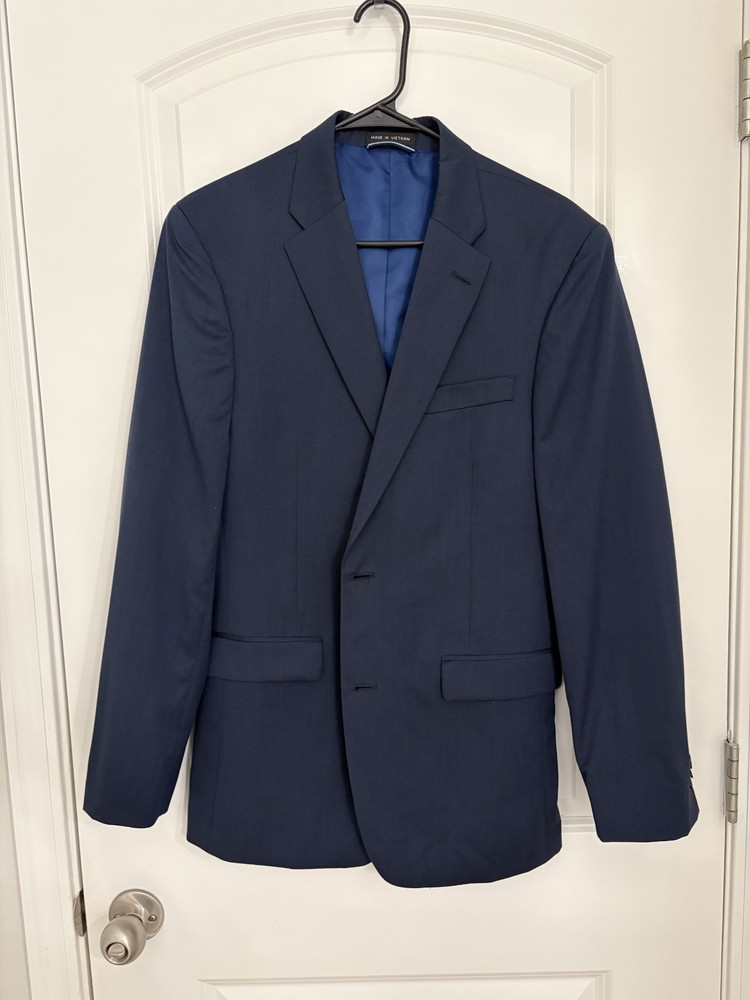 Men’s Blazers/ Sports Coat – Tommy Hilfiger 38R Navy – Great Condition/ Deal!