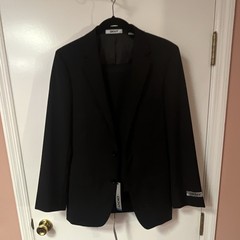 DKNY Men’s Black 2-Piece Suit 36 s Worsted Wool 30×32 Flat Front