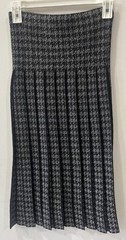 Miste Women/Teens 27 Inches Knit Pleat Skirt Black / Silver Houndstooth NWOT