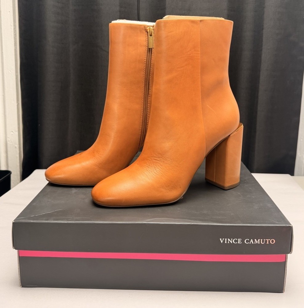 Vince Camuto VC- Jordyn | In Color Golden Walnut | Womens Size 10M | New