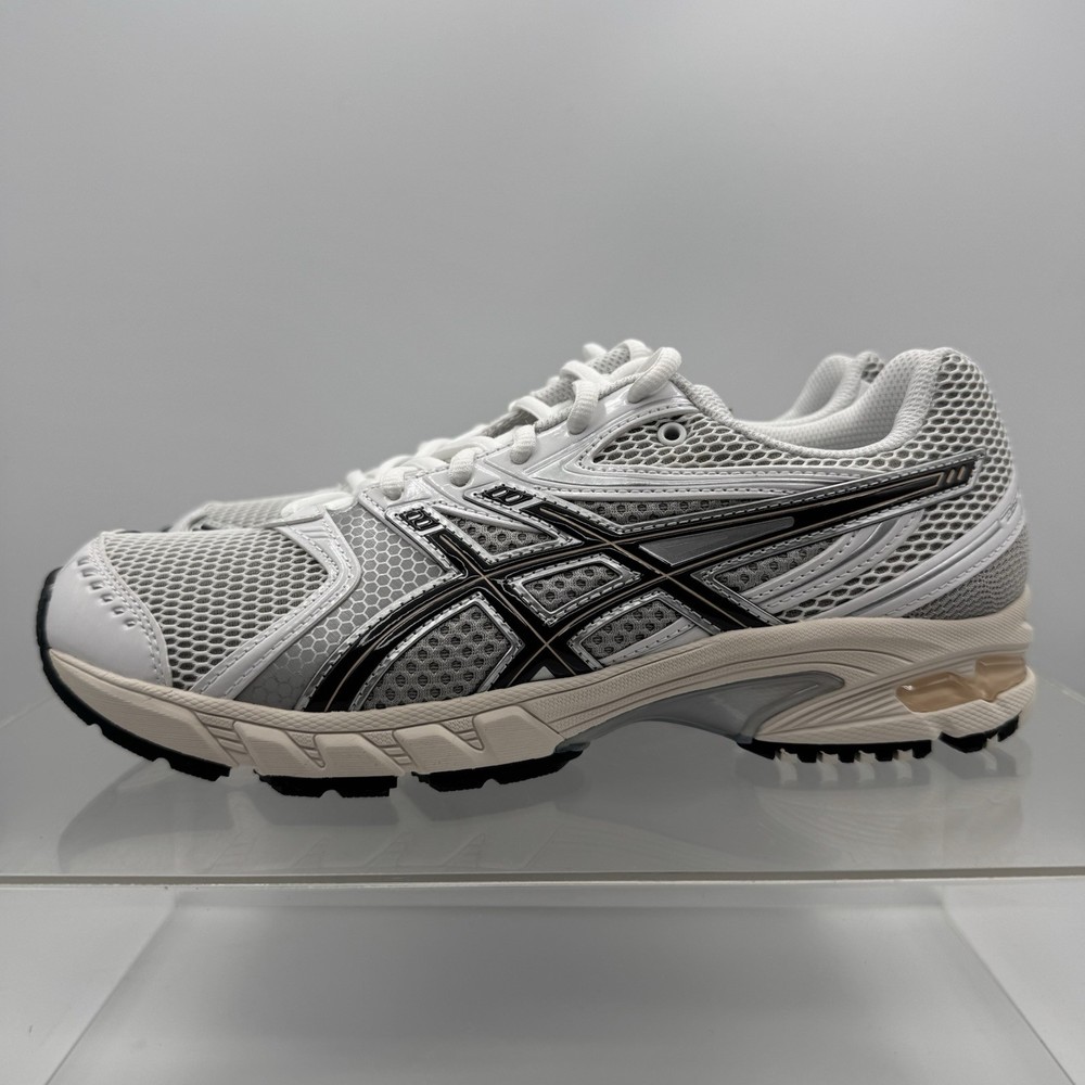 Brand New Asics Gel-DS Trainer 14 1203A607-105 White Honey Beige Men’s Size 9