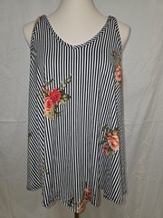First Love Womens XXL Sleeveless Tank Top Black And White Stripe And Floral