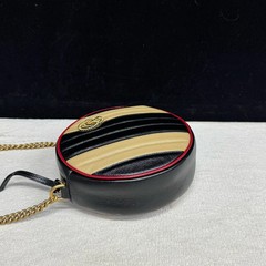 Gucci Gg Marmont Round Mini Bag Black Beige Red Calfskin (zs052026a6r)