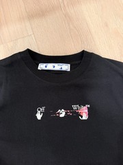 Off-White Acrylic Arrow Slim Tee Black Fuchsia Mens Size M NWT