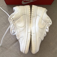 Nike Women’s Dunk Low Valentines Day-Yellow Heart Size 7 Brand New