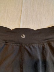 Lululemon Black Running Shorts Women’s UK 10 US 6 Lightweight Reflective