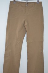 Athleta Beige 95% Nylon/5% Spandex Straight Leg Cargo Pants Size 4