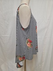 First Love Womens XXL Sleeveless Tank Top Black And White Stripe And Floral