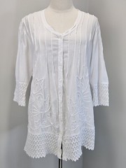Soft Surroundings Tunic Blouse Womems Petite PS Embroidered White Boho Femenine