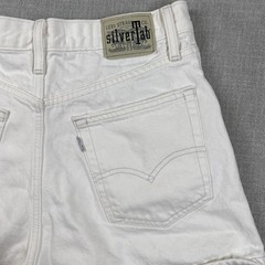 Levis SilverTab Mom Shorts Womens 30 White Denim High Rise 5 Pocket Casual
