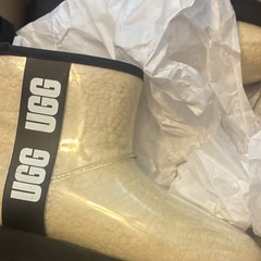 UGG Women’s Clear/Beige Plastic Shearling-Lined Ankle Boots Logo US 7
