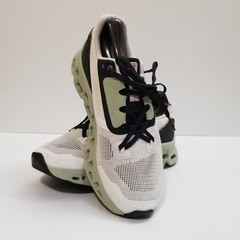 On Cloudstratus White Black Sage Green Running Shoes 39.98997 Women’s Size 6.5