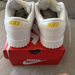 Nike Women’s Dunk Low Valentines Day-Yellow Heart Size 7 Brand New