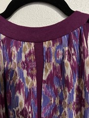 Jaclyn Smith Multi Color Beaded Top Chiffon Purple Size Large Exc Condition