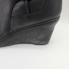 Clark’s Women’s Natira Kit Boots Size 10M Black Leather Upper Wedge Goretex