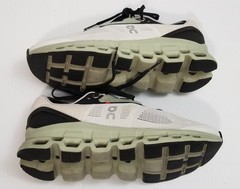 On Cloudstratus White Black Sage Green Running Shoes 39.98997 Women’s Size 6.5