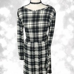 Alt style babydoll goth plaid long sleeve mini/midi dress