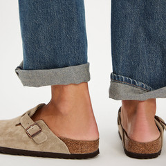 Men’s Birkenstock Boston Soft Footbed Wide Suede Clog – Taupe