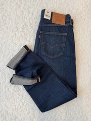 NWT Levi’s Premium 501 Selvedge Men Jeans Dark Denim Slim Taper Cotton 33×32 NEW