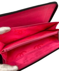 CHANEL Black Quilted Zip Around Wallet Coin Pocket Card Slots Auth