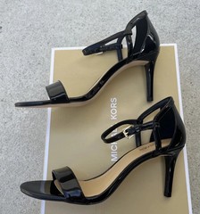 Michael Kors Simone Mid Sandal Size 9 Special Occasion Black Pump Heels