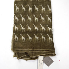 NWT Anthropologie Sophia Costas 100% Wool Scarf White / Moss Green Giraffe Print