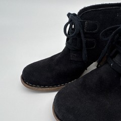 Clarks Women’s6.5M Navy Blue Suede Lace-Up Ankle Bootie Boot leather