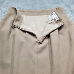 Chaus Lined Pencil Knee Length Skirt Light Brown 28″ Waist Back Zipper Wm Sz 6