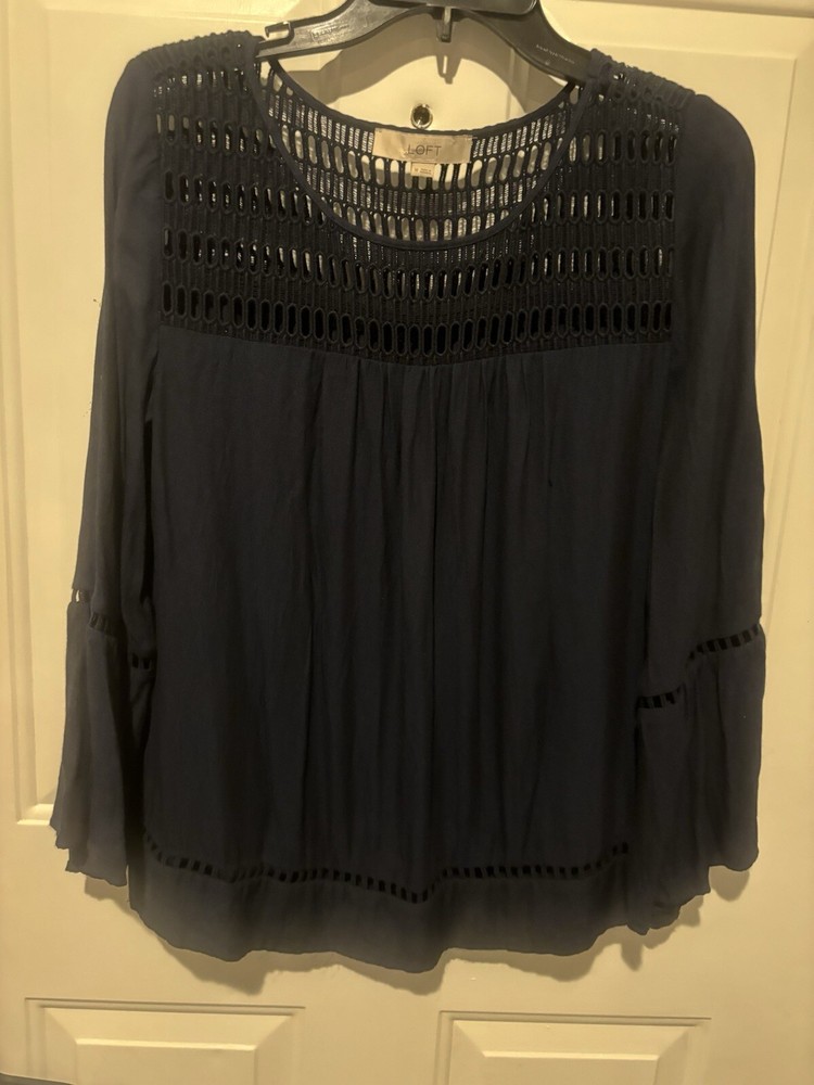 Ann Taylor Loft Blouse Women’s Navy Blue Bell Sleeve top Dressy Holiday Medium