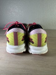 Brooks Womens Launch 6 1202851B685 Pink Running Shoes Sneakers Size 10.5 B