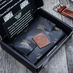 Leather Business Card Holder, Front Pocket Leather Card Holder, Holds 20 Cards