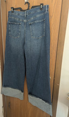 a.n.a “Highest-Rise Wide Leg” Medium Wash Denim Blue Cuff Hem Jeans-Women’s 18