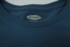 Men’s Medium T-Shirt “Keep It Classic” Retro Joystick Graphic Soft-Washed T0436