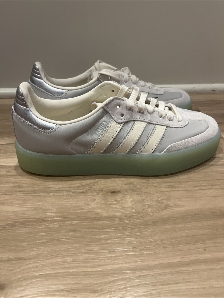ADIDAS ORIGINALS WOMEN’S’s SAMBA GREY SILVER/WHITE/GREEN GUM SIZE: 8