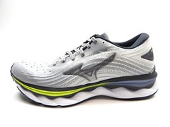 Mizuno Women’s Wave Sky 6 Ultimate Grey White Running Shoes Size 8