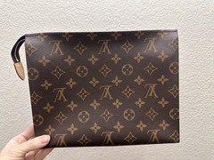 Louis Vuitton Toiletry Monogram Pouch 26 Brown Canvas