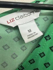 Medium Liz Claiborne Kelly Green shirt women’s