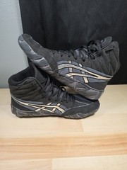ASICS Aggressor 6 Black Pure Silver Size 7.5 – 1081A067-001 Lightly Used