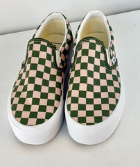 M5, W6.5-Vans Classic Slip-On Platform Checkerboard Shoe-Rose Pink/Forest Green