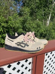 Asics Gel Lyte III Shoes Size 11 Cream Pink Black