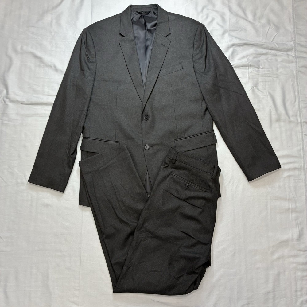 Banana Republic 2 Piece Suit Mens 42R 32×32 Charcoal Nailhead Standard Fit